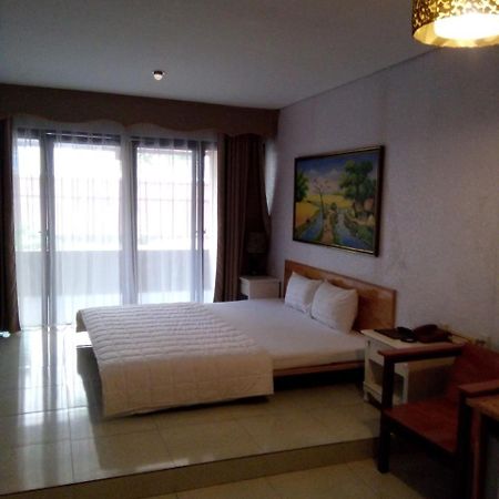 Khach San Thuong Mai Hotel Yen Thinh Kültér fotó